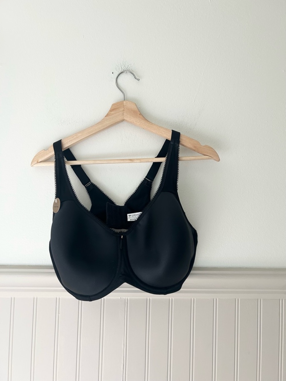 Wacoal 40DD Black Smooth Underwire Support Lightweight T Shirt Bra